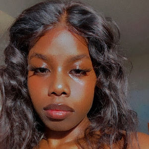 Meet your Posher, Ashli